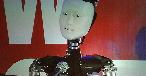 Um dos androides que o professor Ishiguro levou à Austin (Crédito: Igor Ribeiro)